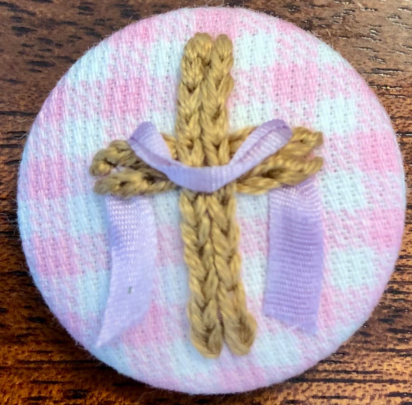 Easter Cross Needle Minder